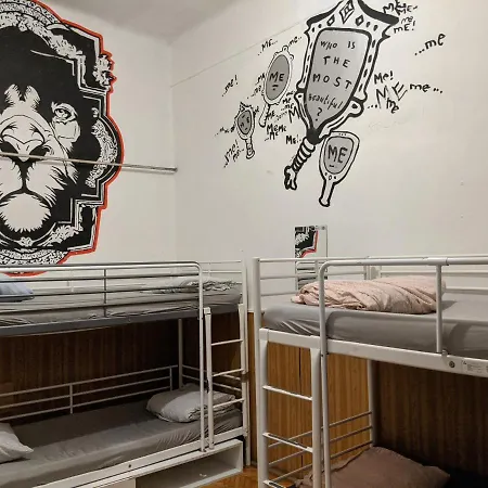 Albergue Grandio Party *