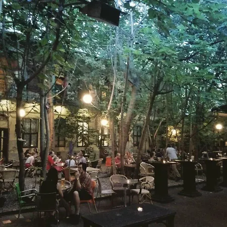 Albergue Grandio Party Budapeste