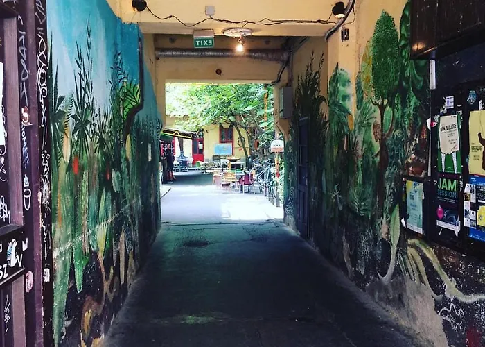 אכסניה Grandio Party