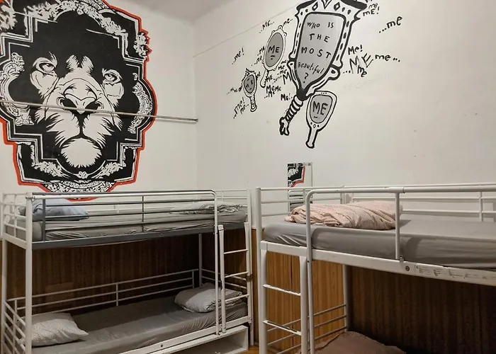 Hostel Grandio Party *